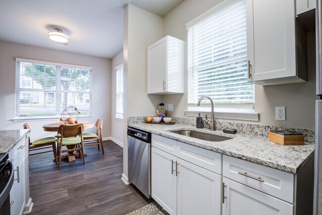 Photo - North Hills at Town Center