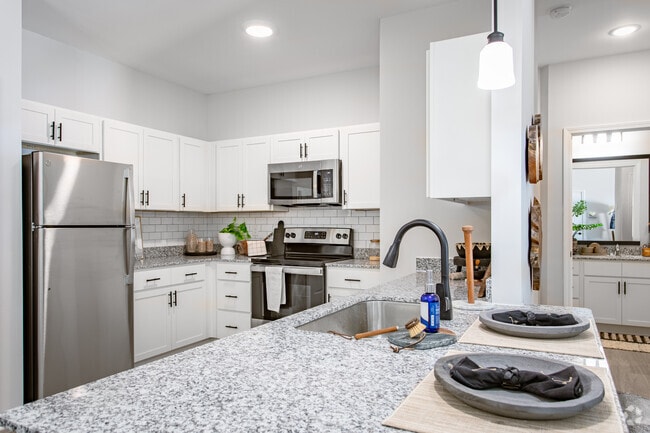 Building Photo - West Park