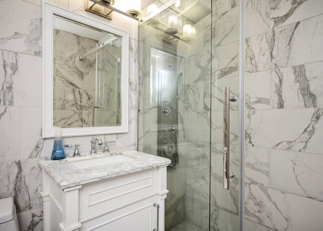 Photo - 215 Piedmont Ave NE Unit SI ID1299412P