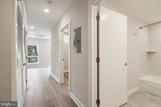 Photo - 3449 Scotts Ln Unit A306