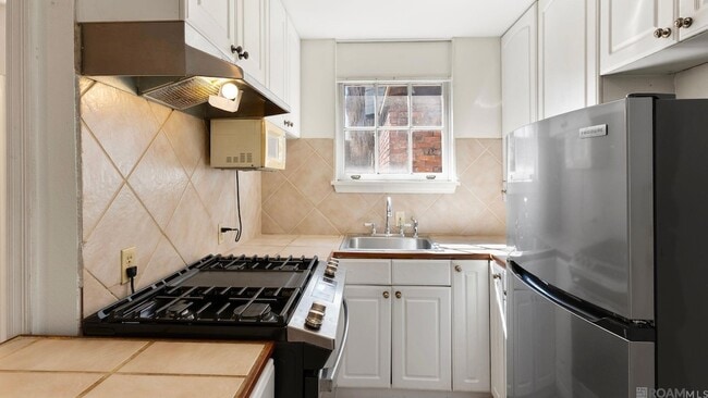 Photo - 2102 Olive St Unit A