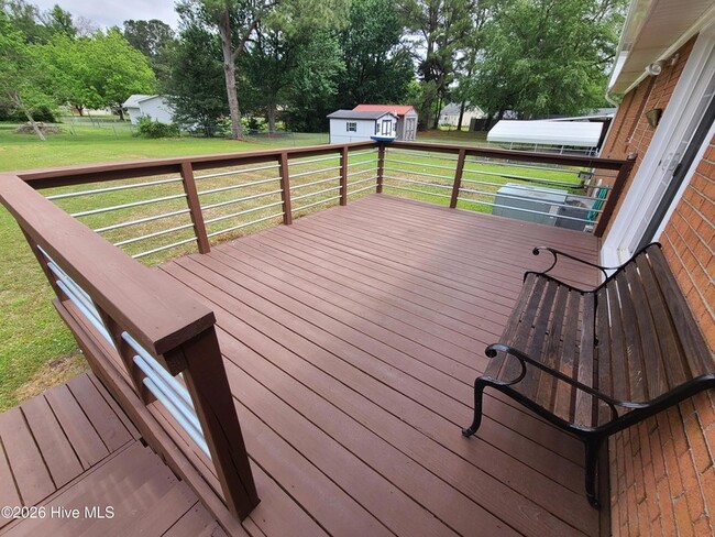 Photo - 1932 Hullwood Dr