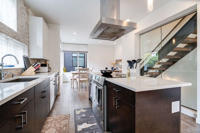 Photo - 720 3rd Ave N Unit ID1036015P