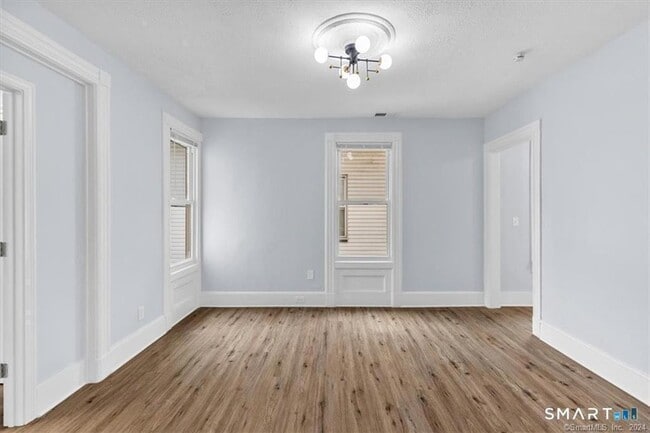Photo - 55 Admiral St Unit 2