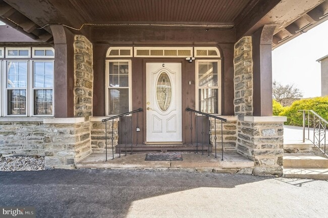 Photo - 7220 Ridge Ave