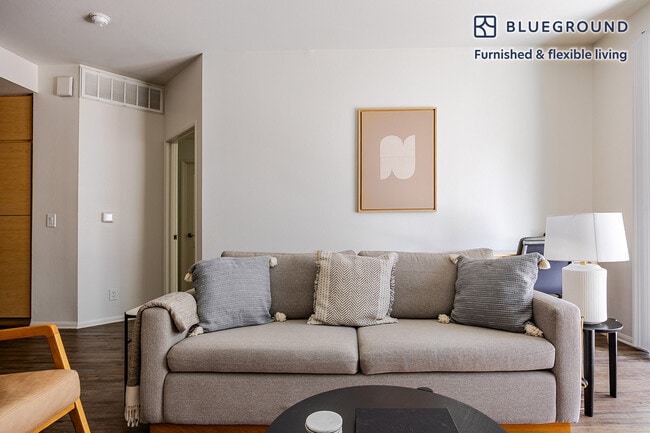 Photo - 13603 Marina Pointe Dr Unit FL3-ID1328