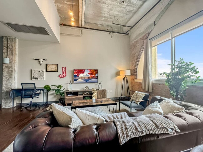 Photo - 500 S Ervay St Unit ID1055834P