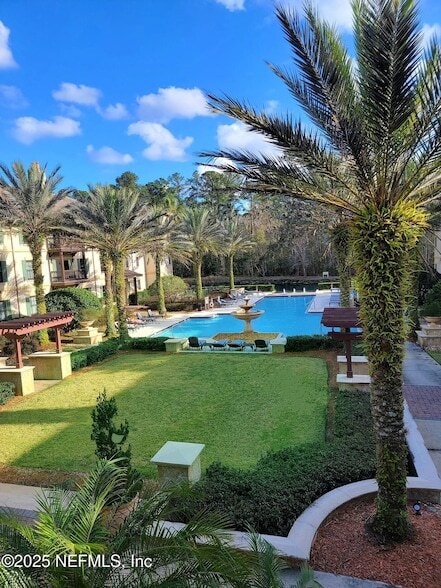 Photo - 955 Registry Blvd