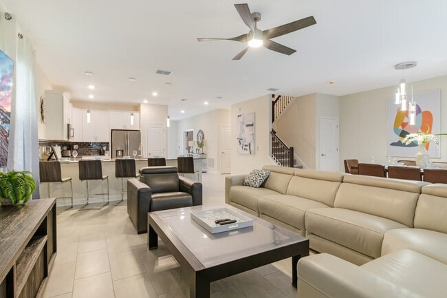 Building Photo - 4527 Narrative Ln Unit SI ID1610972P