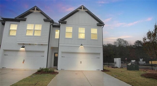 Building Photo - 2021 Old Covington Hwy SE