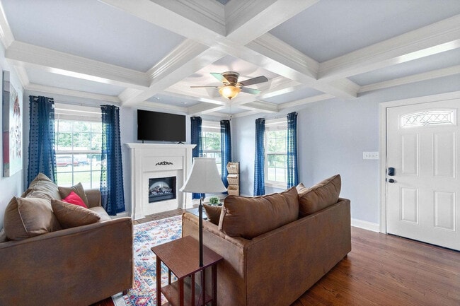 Photo - 206 E St Unit ID1367386P