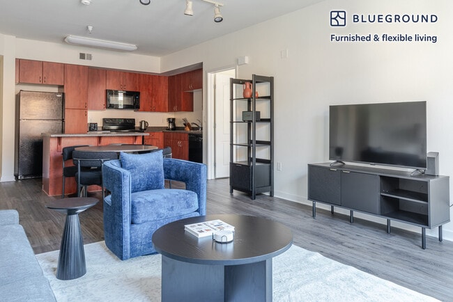 Photo - 34 Union Square Unit FL5-ID1903