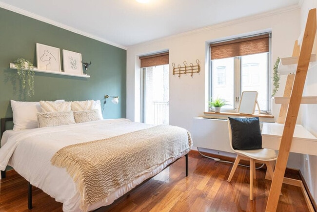 Photo - 209 W 20th St Unit ID1013709P