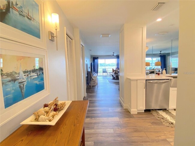 Photo - 7041 W Country Club Dr N Unit 218