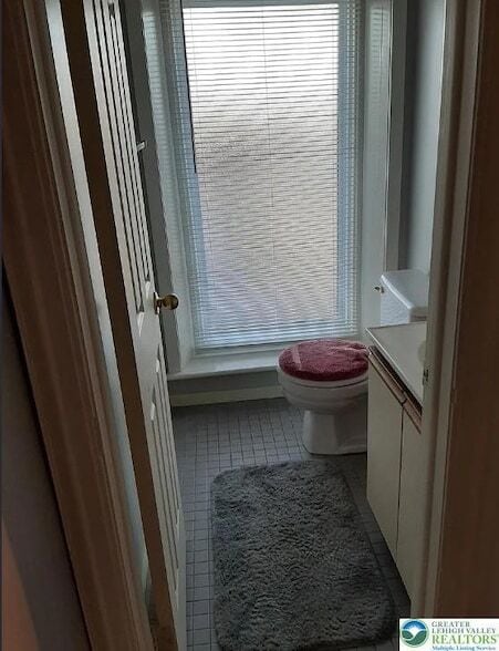 Photo - 146 S Church St Unit 5