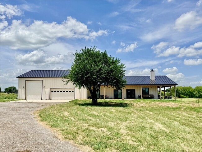 Building Photo - 13555 Chisum Rd