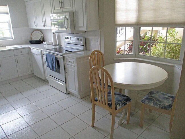 Photo - 740 Lake Orchid Cir Unit 109