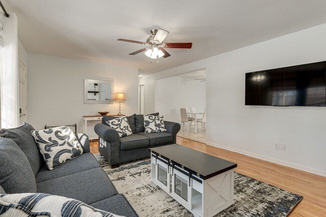 Photo - 6513 Wentworth St Unit SI ID1625085P