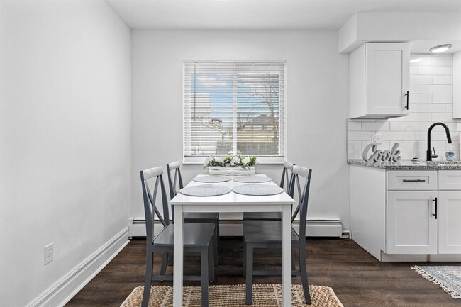 Photo - 22 2nd St Unit ID1032306P