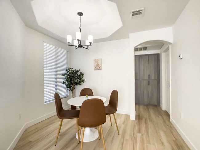 Photo - 15608 N 71st St Unit ID1014299P