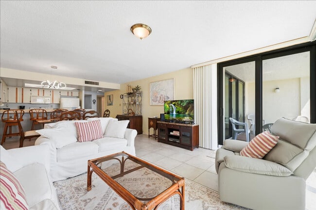 Photo - 8145 Jimmy Buffett Mem Hwy Unit SI FL3-ID1564168P