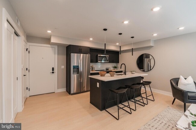 Photo - 6604 Ridge Ave Unit 303