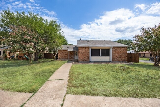 Photo - 7418 Boisenberry Ln