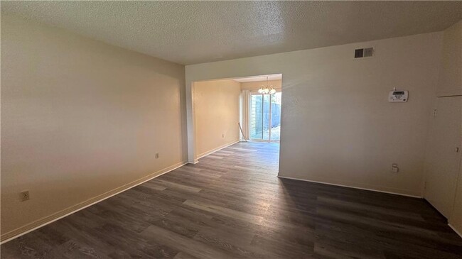 Photo - 5426 Tullis Dr