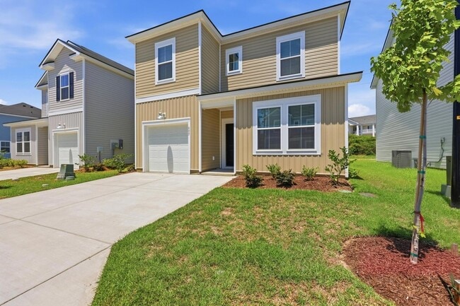 Photo - 605 Southwind Way