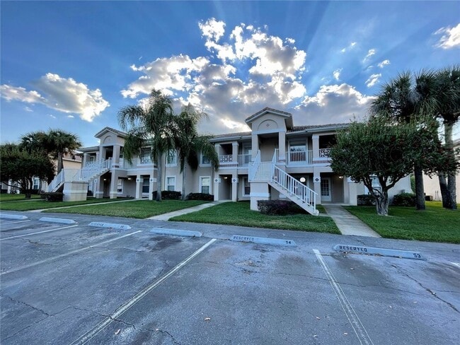 Building Photo - 13348 Fairway Glen Dr Unit 202
