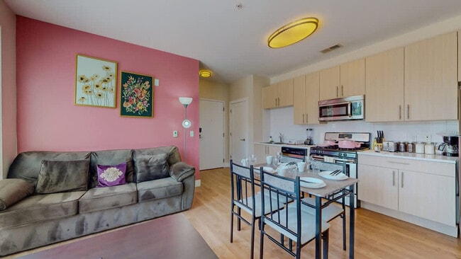 Photo - 573 Bedford St Unit SI ID1501464P