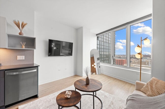 Photo - 720 S Wells St Unit ID1310546P