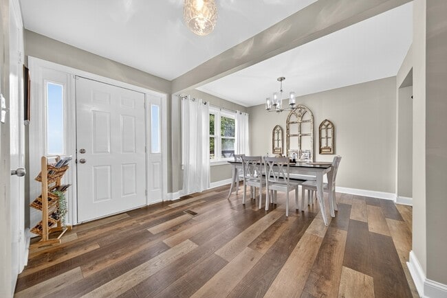 Photo - 147 Sunset Dr