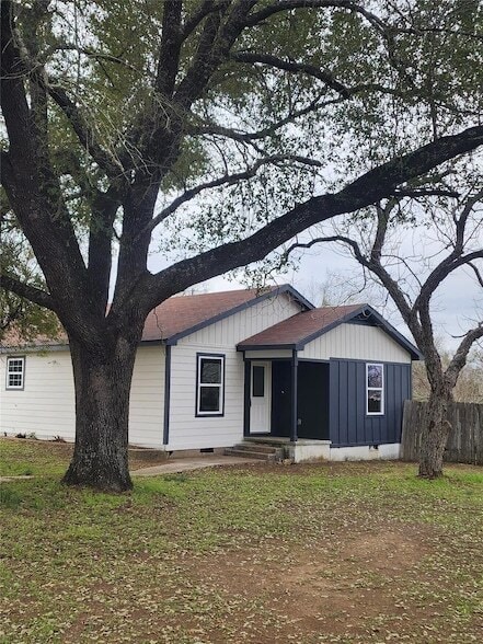 Photo - 928 E Cameron Ave