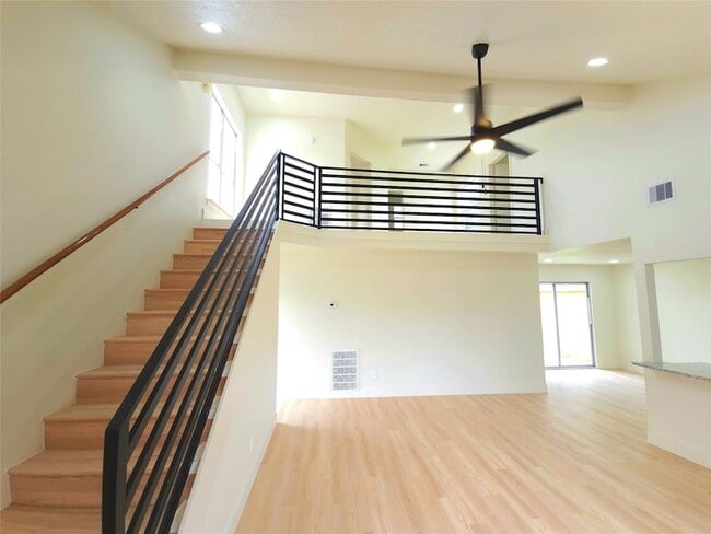 Building Photo - 6706 Dinner Creek Ct