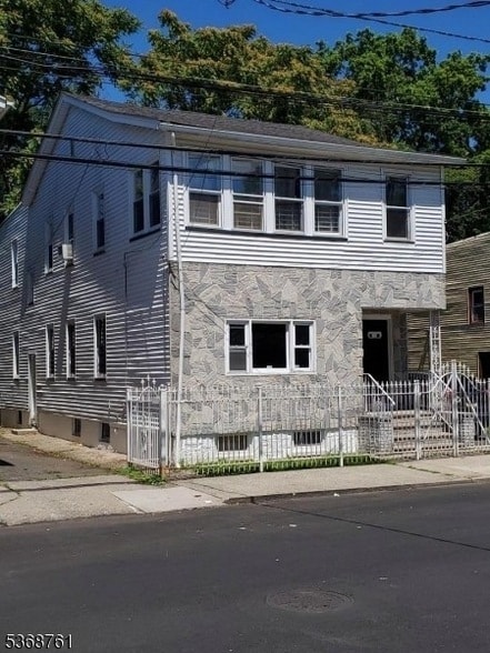 Building Photo - 61 Boylan St Unit 63