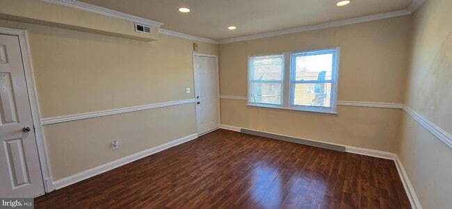 Photo - 1255 Meigs Pl NE