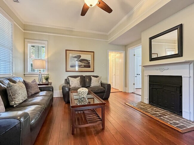 Building Photo - 209 W Bolton St Unit ID1244821P