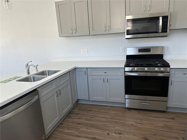 Photo - 4221 General Ogden St