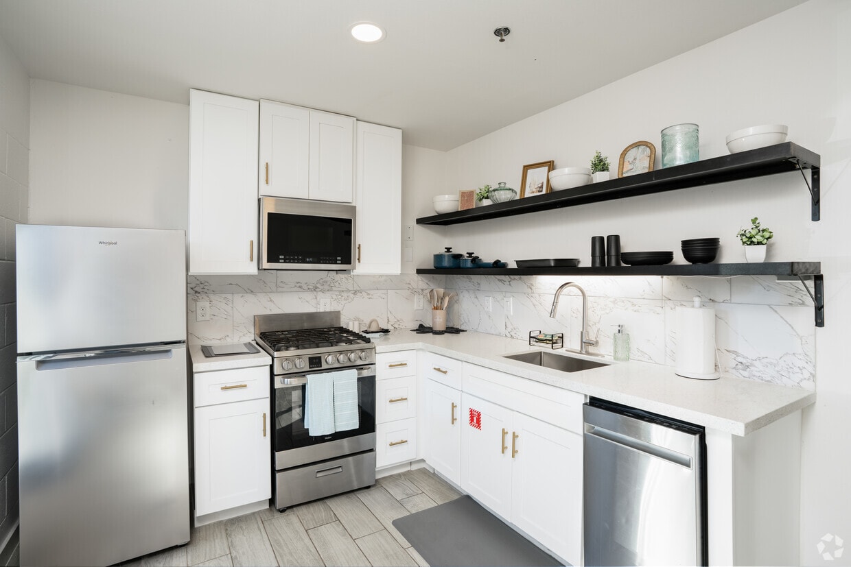 Floor Plan - Grand Luxe