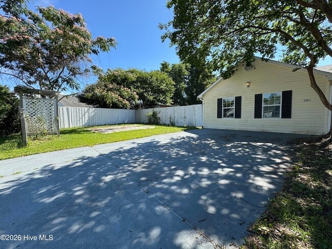 Photo - 502 Worth Dr
