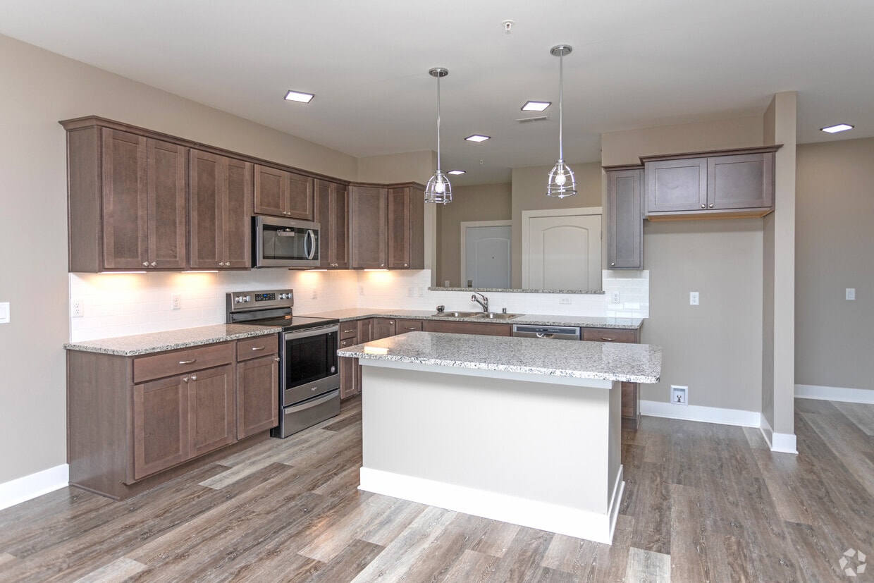 Floor Plan - Manitowish Waters (4 units)