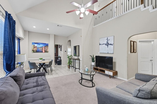 Photo - 8304 Timberbrook Ln Unit ID1302350P