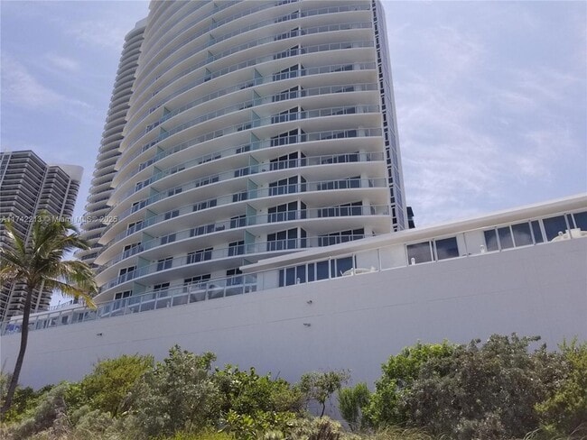 Photo - 4001 S Ocean Dr Unit 4H