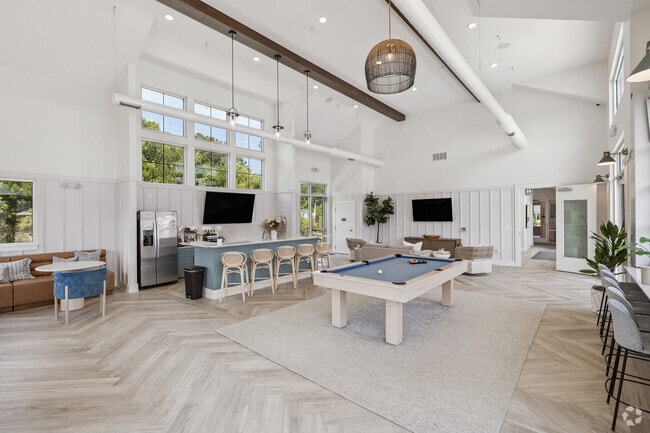 Lobby - Anchor Pointe Apartments