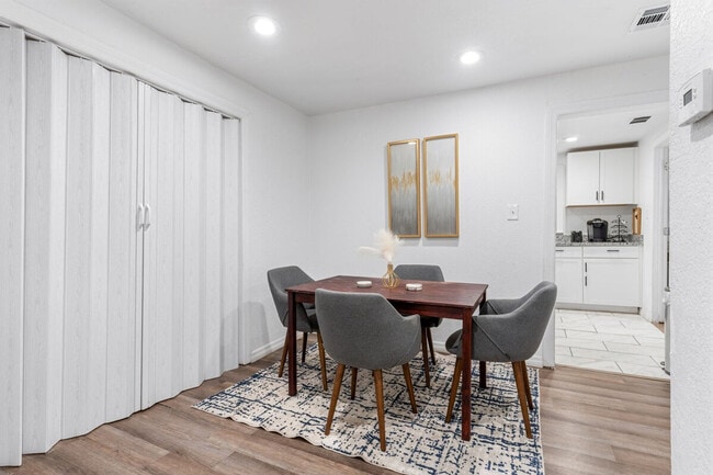 Photo - 4805 N 37th St Unit ID1359639P