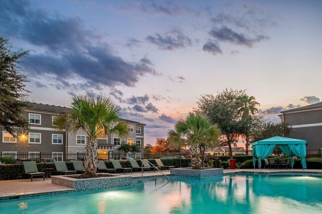 Photo - Marquis at the Rim