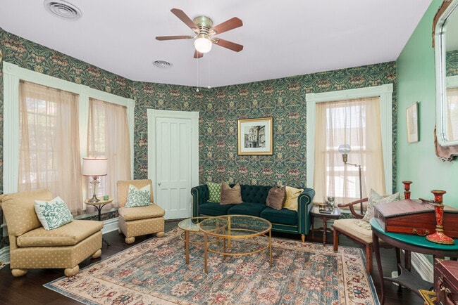 Photo - 19 Palmer St Unit ID1302139P