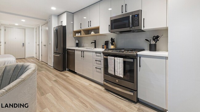 Photo - 853 New Jersey Ave SE Unit 225