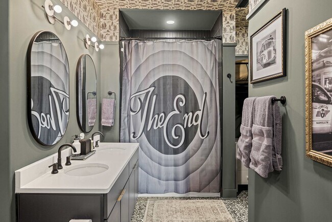 Photo - 245 Hermitage Ave Unit ID1261721P